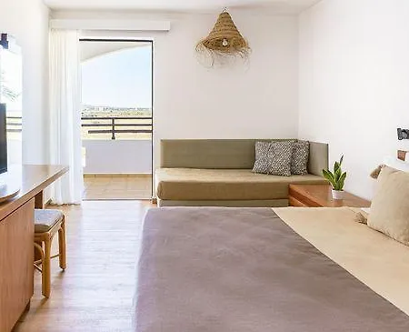 Hotel Grecotel Casa Paradiso 4*